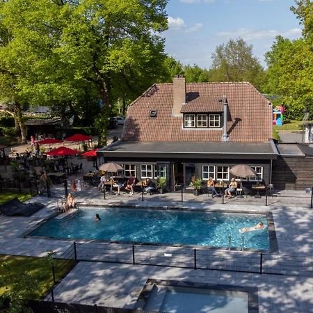 Camping De Vinkenkamp Lieren Esterno foto