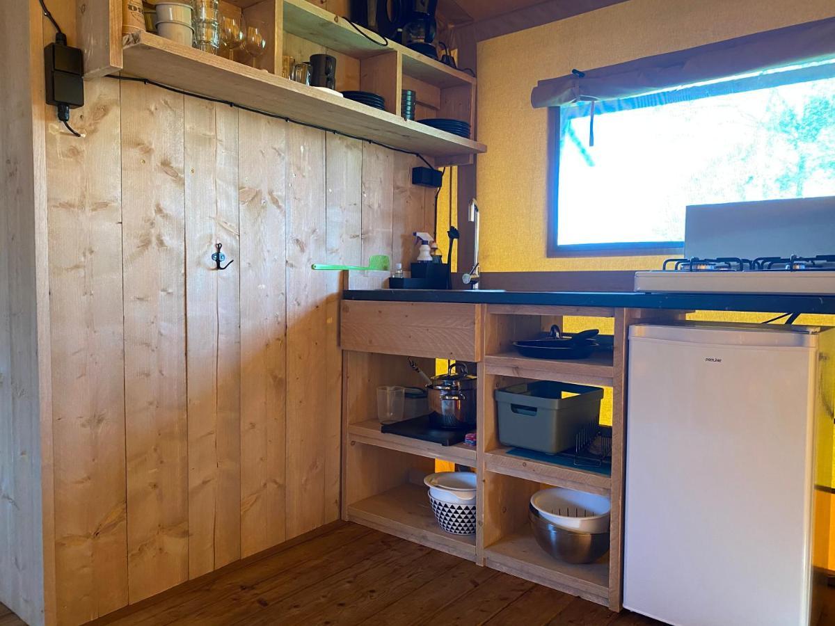 Camping De Vinkenkamp Lieren Esterno foto